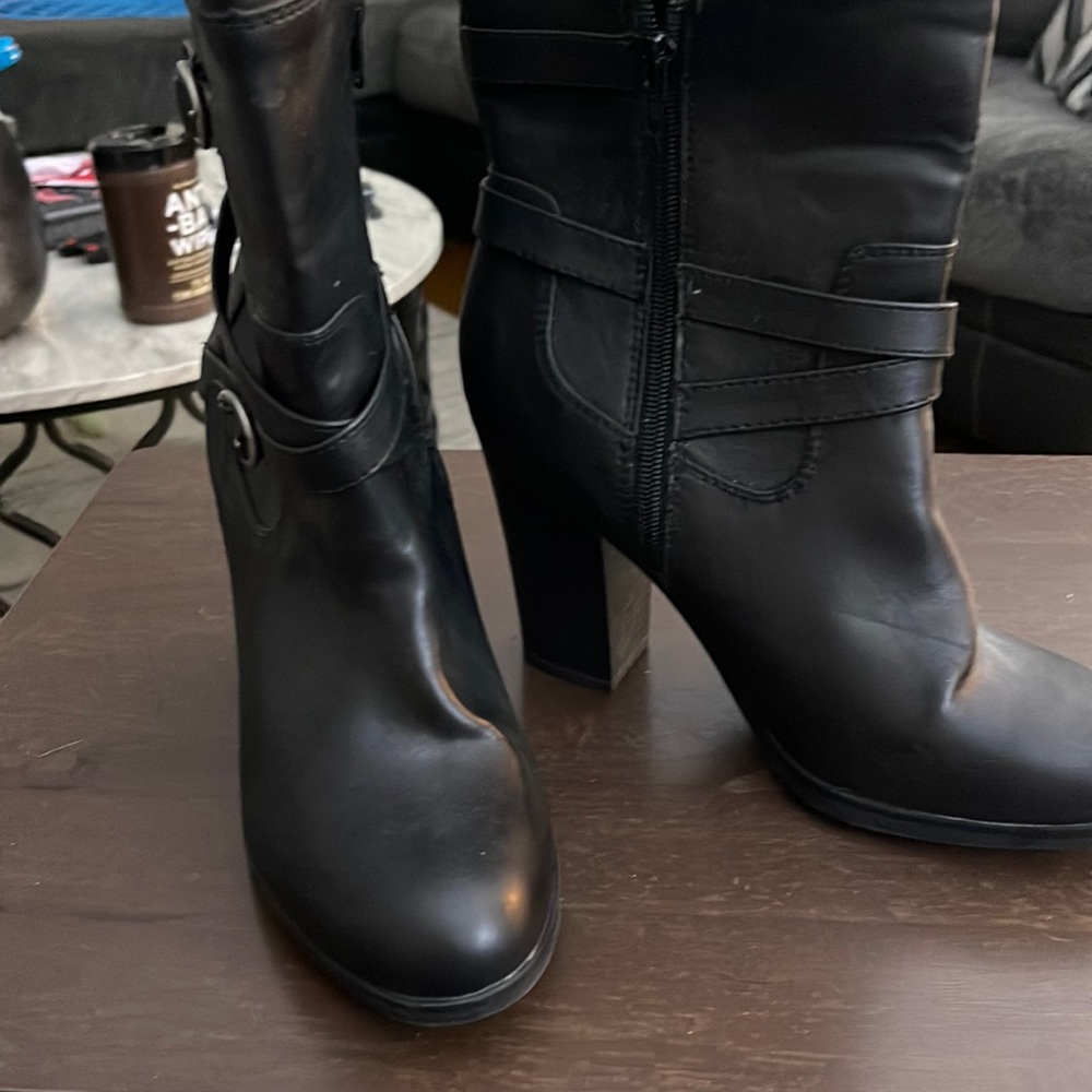 Black boots